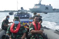 KRI Semarang 594 Menjadi...