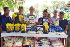 Stabilkan Harga Bahan...