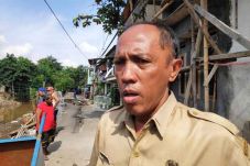 Ratusan Bronjong Dipasang...