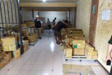 Keruk Keuntungan Berlipat,...