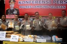 Sabu 28,7 Kg dan Ganja...