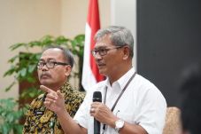 Dua Pasien Positif Corona...