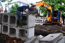 Jakarta Gampang Banjir...