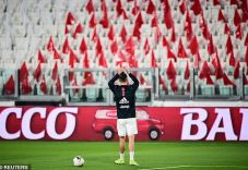 Cristiano Ronaldo Kesepian...
