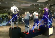 Tottenham Hotspur Berencana...