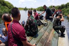 Speedboat Rombongan...