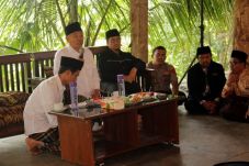 4 Ulama Bahas Masalah...