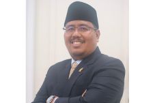 Gus Sholah, NU, dan...