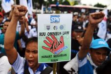 RUU Ciptaker Harus Seimbangkan...