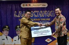 Wali Kota Aceh Aminullah...