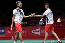 Cuma 40 Menit Fajar/Rian...
