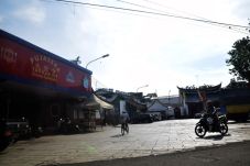 Gang Lombok, dari Kebun...