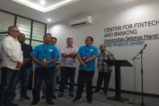 UNS Fintech Center Diresmikan,...