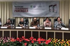 Dengan Ekonomi Pancasila,...
