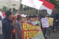 Menaker Diminta Kembalikan...