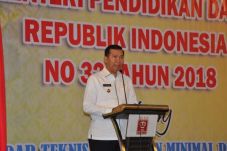 Wali Kota Firdaus Buka...