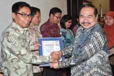 Ketua PPATK Kiagus Ahmad...