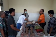 Usai Salat Subuh, Tahanan...