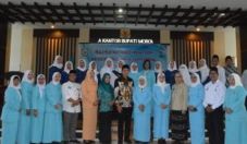 Menuju Kota Industri,...