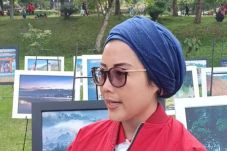 DPR: Opsi Lockdown Harus...