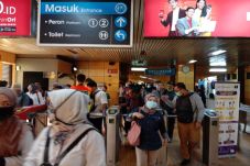KRL Commuter Line Tidak...
