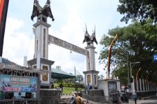 Dampak Corona, Istana...