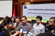 Hambat Penyebaran Covid...