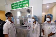 Malaysia Kirim 830 Perawat...