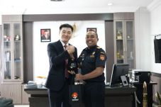 Bea Cukai Juanda dan...