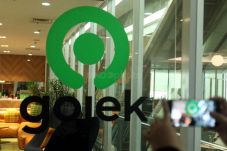 Gojek Dukung Kerja dari...
