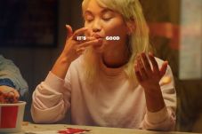 Iklan Finger Lickin...