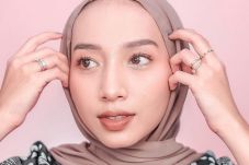 Tips Berdandan Sendiri...