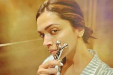 Deepika Padukone Berbagi...