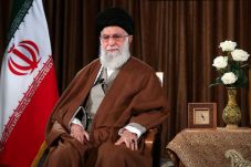 Khamenei Anggap Aneh...