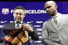 Benarkah Messi dkk Rela...