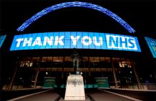 Alan Shearer: Lupakan...