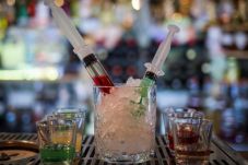 Bar di Moskow Jual Koktail...