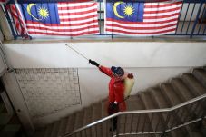 Malaysia Putuskan Perpanjang...