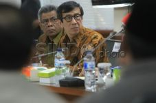 Pandemi Corona, Menkumham...