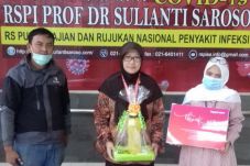 Dukung Tenaga Medis...