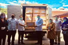 Sinar Mas Land Serahkan...