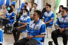 Hadapi Virus Corona,...