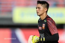 Dipilih Jadi Kiper Utama,...