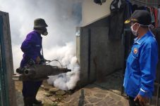 Warga Joglo Kompak Perangi...