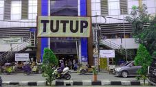 Hari Ini, Pasar Kapasan...