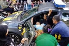 Dibantu Polisi, Tika...