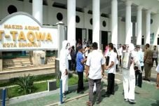 1 Positif Corona Meninggal,...