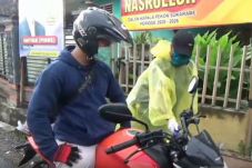 Warga Talang Padang...