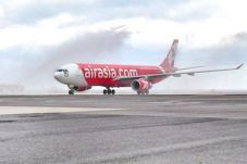 AirAsia Layani Penerbangan...