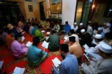 Anjuran Membaca Surah...